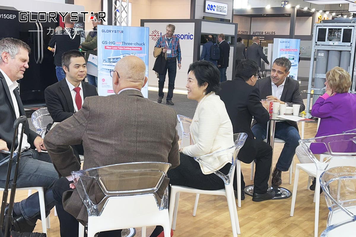品質(zhì)優(yōu)良，性能卓越，力星激光德國(guó)展會(huì)獲得300多家客戶意向合作書