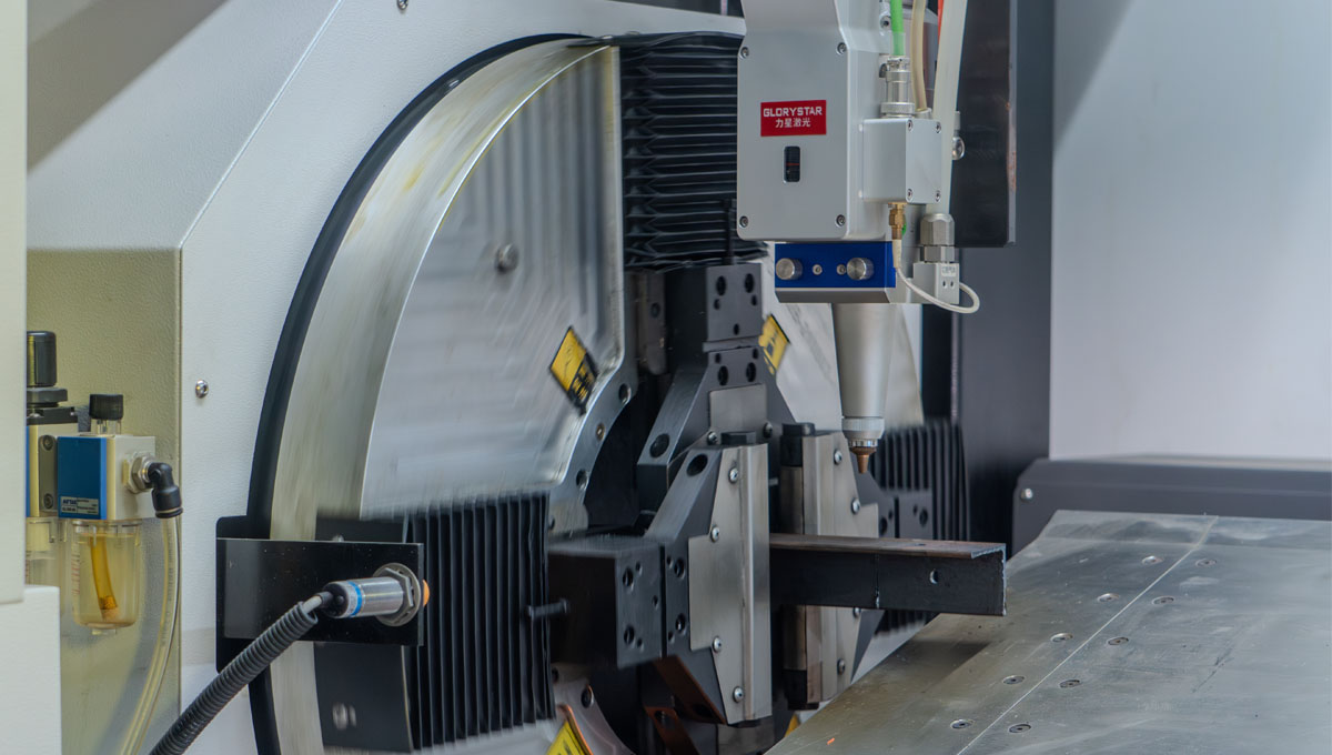 激光切割機的噴嘴和焦點的關系，這里給你講清楚