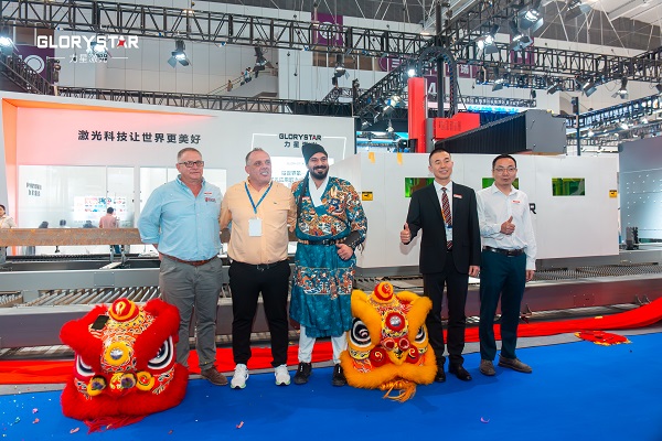 NS-12020H 型鋼激光二次加工自動化線首發成功，火爆熱銷！