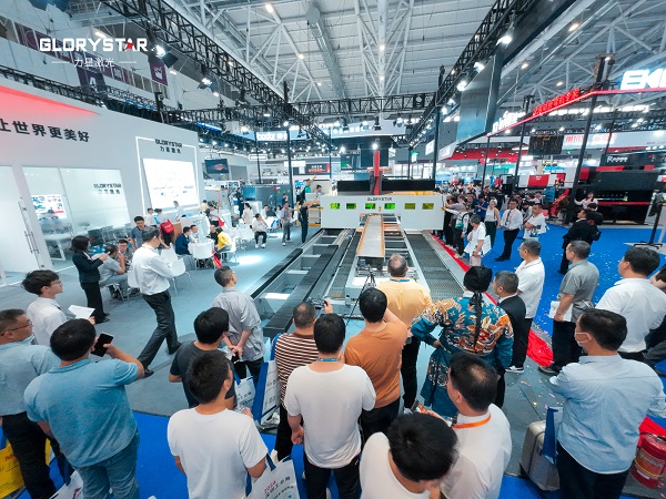 NS-12020H 型鋼激光二次加工自動化線首發成功，火爆熱銷！