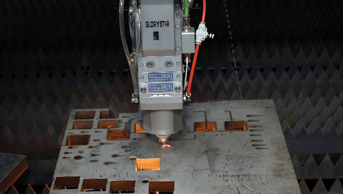 激光切割機(jī)工作時(shí)激光頭出現(xiàn)抖動(dòng)的解決方法